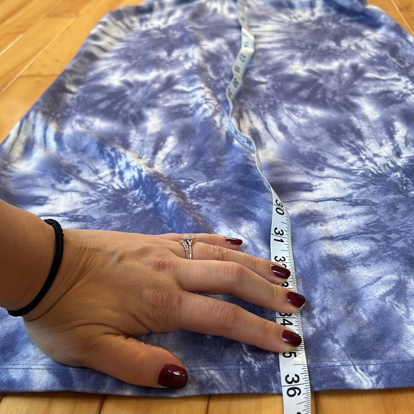 Gaiam tie-dye style blue and white dress, Size M - Picture 7 of 9